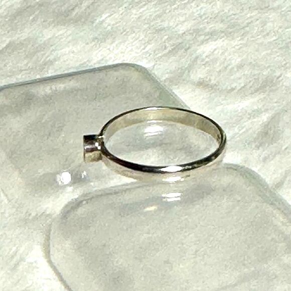 Blue Fire Opal & Sterling Silver Stacking Ring Sz 6-6.5 - Picture 5 of 5